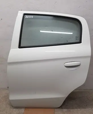 Mitsubishi Space Star Rear door