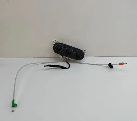 Opel Vivaro Interior fan control switch E1093049 T1001597F