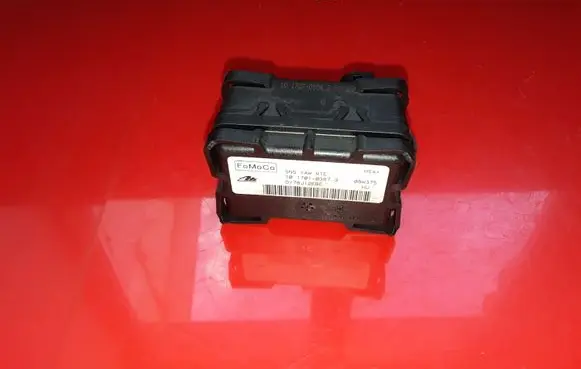 Ford Focus ESP acceleration yaw rate sensor 10170103873 DY78J12EBE 08W375