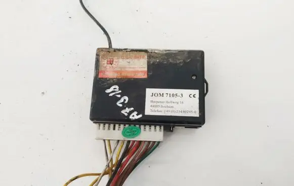 Volkswagen PASSAT B4 Other control units/modules 71053 7105-3