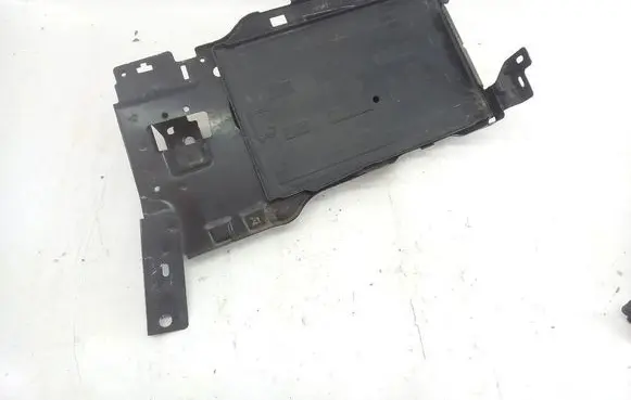 Citroen C4 Grand Picasso Battery box tray brak