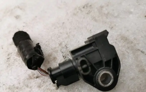 Opel Combo E Airbag deployment crash/impact sensor 9810452480 05456 961920