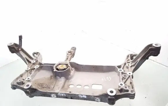Volkswagen PASSAT B6 Front subframe 3C0199369H