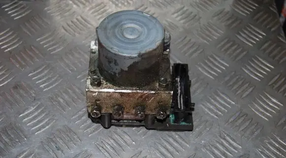 Subaru Legacy ABS Pump 27534AG100 0265231883
