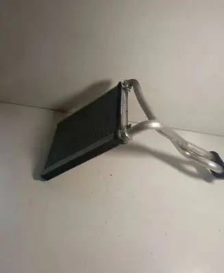 Toyota Corolla Verso AR10 Heater blower radiator