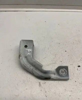 Renault Megane IV Fender mounting bracket 625135208R