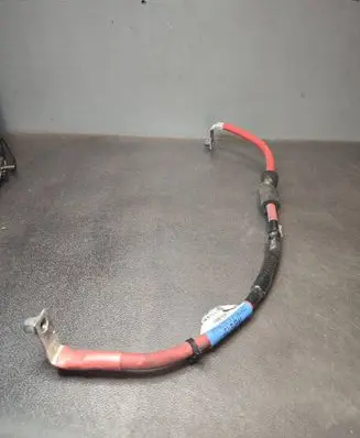 Opel Vivaro Positive cable (battery) 240809677R