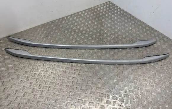 Roof bar rail