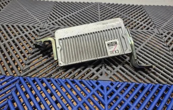Toyota Auris E180 Engine control unit/module 896610ZM30 MB2756005370