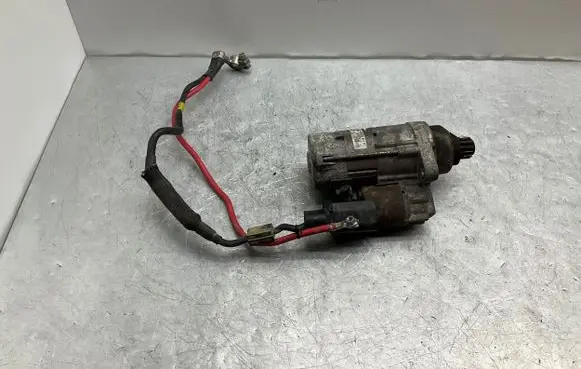 Volkswagen Caddy Starter motor 0AM911023D TSJ8ER20 0810080936
