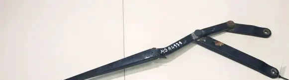 Mercedes-Benz C AMG W204 Front wiper blade arm