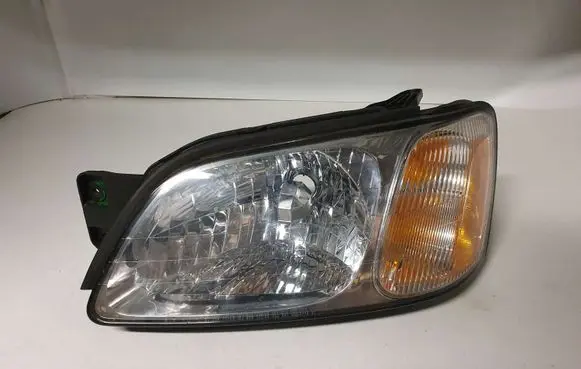 Subaru Legacy Headlight/headlamp 1EJ93570102