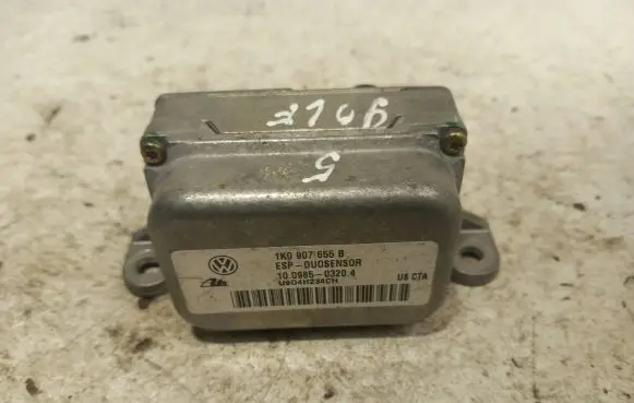 Volkswagen Golf V ESP acceleration yaw rate sensor 1K0907655B 10098503204