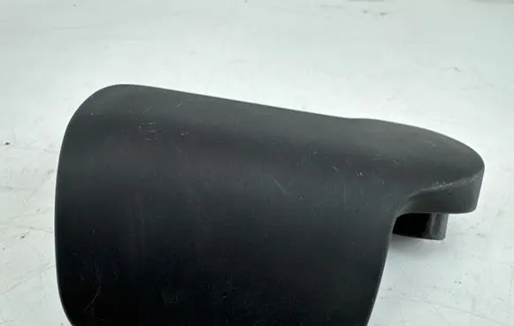 Engine bonnet (hood) release handle