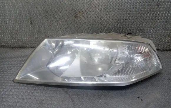 Skoda Octavia Mk2 (1Z) Headlight/headlamp VP4SHX13006AA
