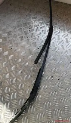 Audi A6 S6 C6 4F Front wiper blade arm 4f1955410