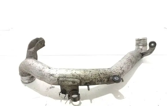 Intercooler hose/pipe