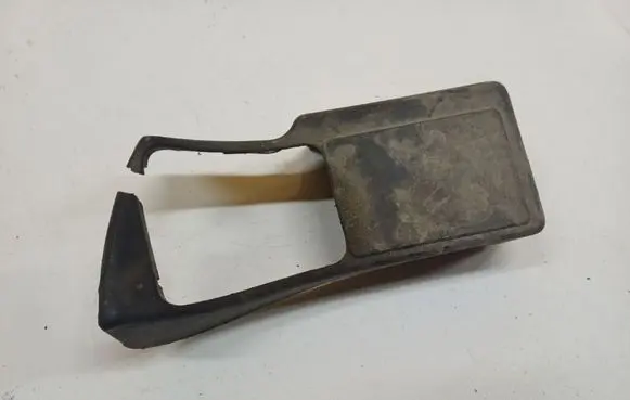 Volkswagen PASSAT B5 Other exterior part 8D0972807