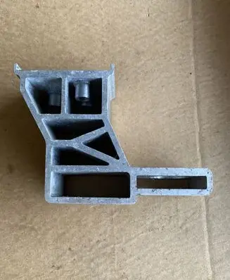 Mercedes-Benz GLC X253 C253 EGR valve cooler bracket A2135010620