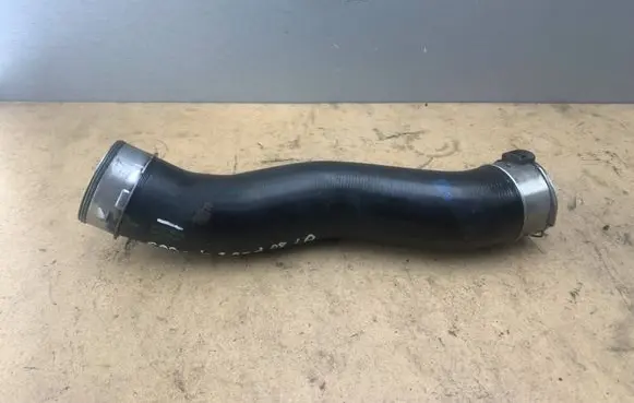 BMW 3 E90 E91 Intercooler hose/pipe 7802753 11617802753