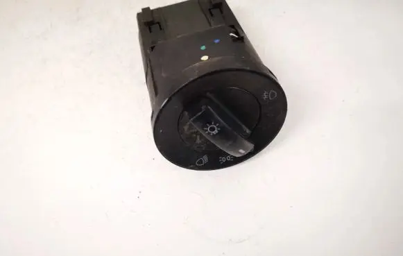Volkswagen Polo IV 9N3 Light switch 6q0941531b