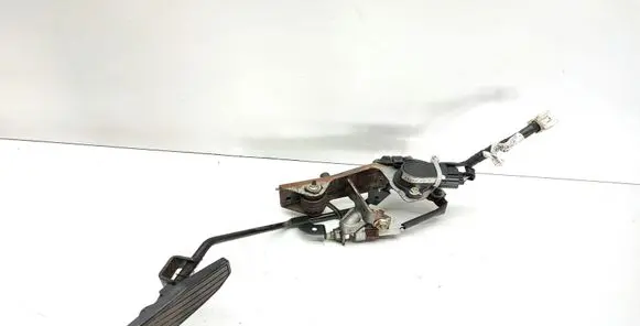 Mazda Premacy Accelerator throttle pedal CB0541AC0