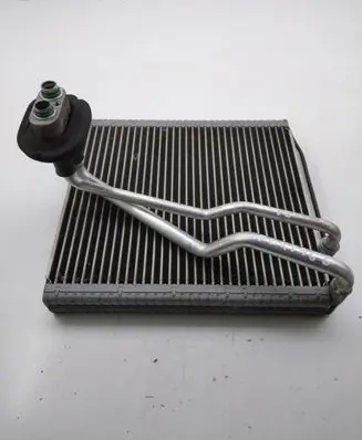 Air conditioning (A/C) radiator (interior)