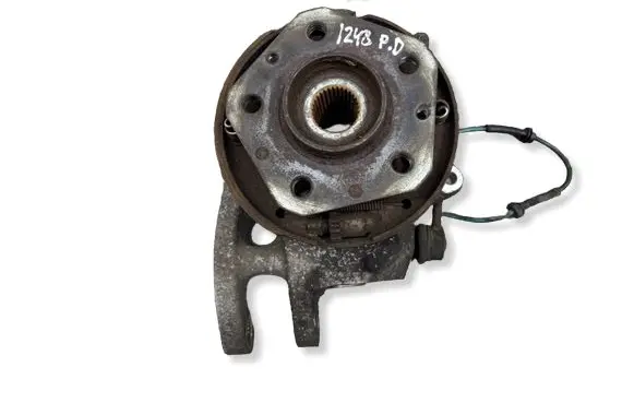 Maserati Quattroporte Rear wheel hub 