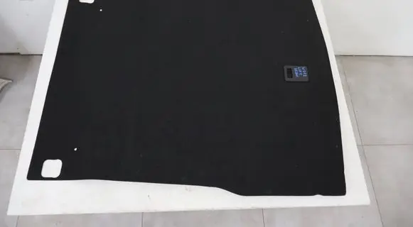 Mercedes-Benz E W212 Trunk/boot mat liner A2126800042