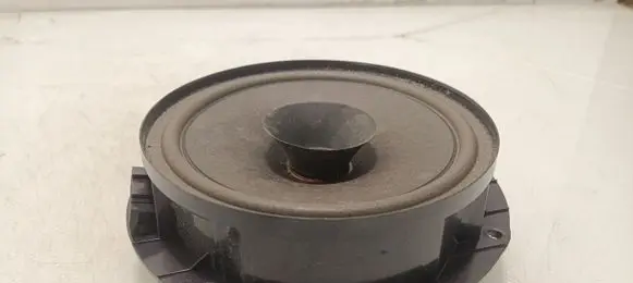 Volkswagen Jetta VI Front door speaker 5C6035710A