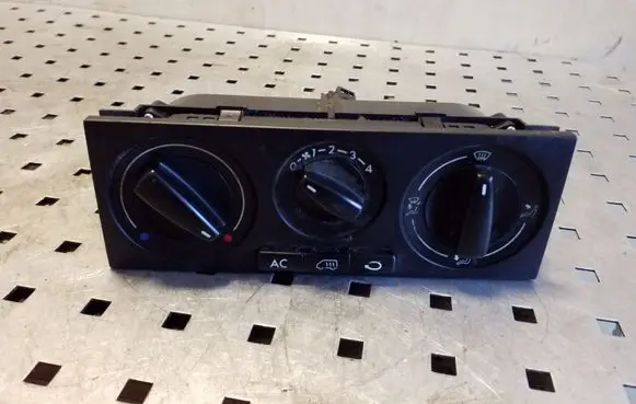 Ford Galaxy Climate control unit 7M5907049E YM2119980BF