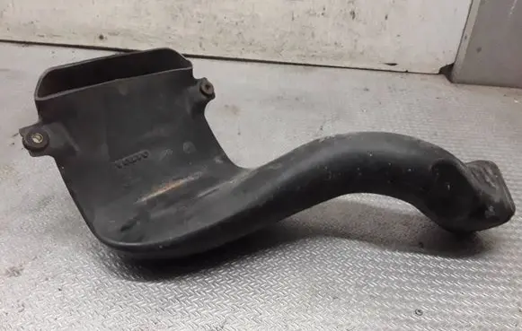 Volvo XC90 Air intake duct part 8624986