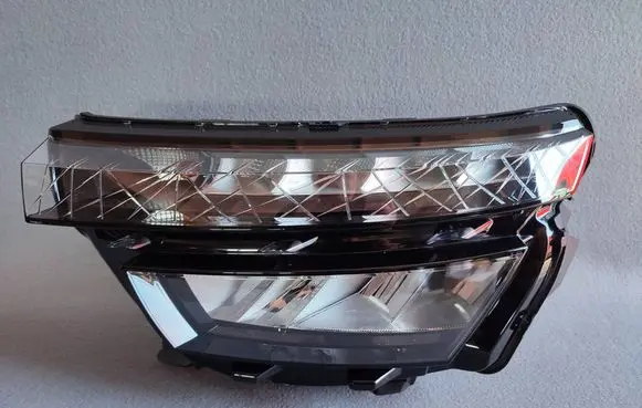 Skoda Kamiq Headlight/headlamp 658941015