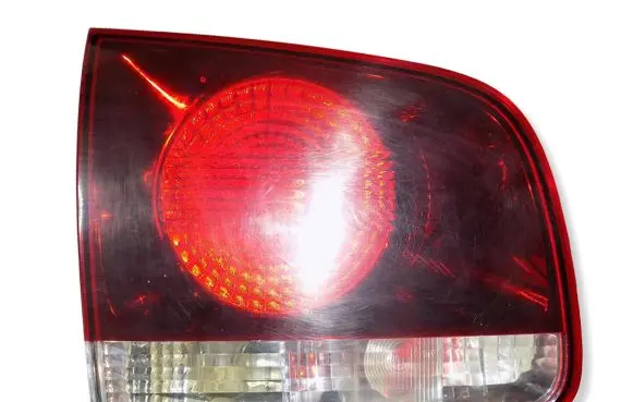 Volkswagen Touareg I Tailgate rear/tail lights 7L6945093T