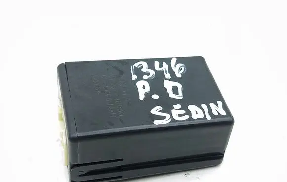 Lexus RX 450H Seat heating relay 8750148030 0618A CFKQK96J4AH