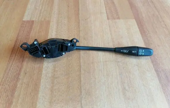 Mercedes-Benz B W245 Cruise control switch A1695450004 282191