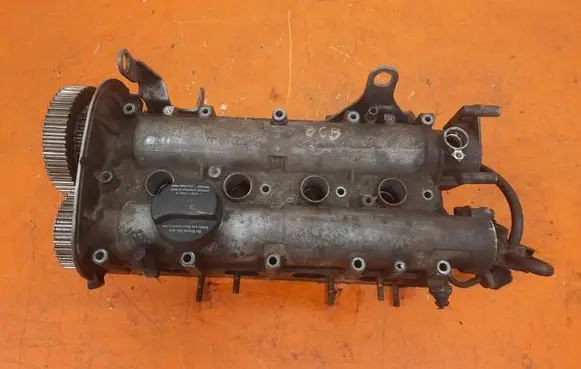 Volkswagen Golf IV Engine head 036103373AM