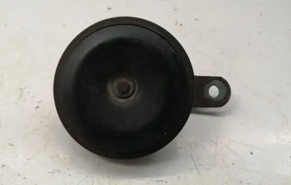 Toyota Avensis T250 Horn signal 865200D060
