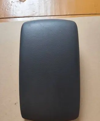 Mazda 3 II Armrest 