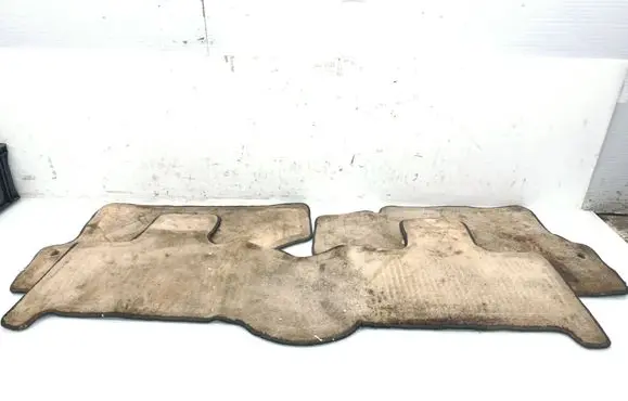Hummer H3 Car floor mat set 5620546 10387630 10387638