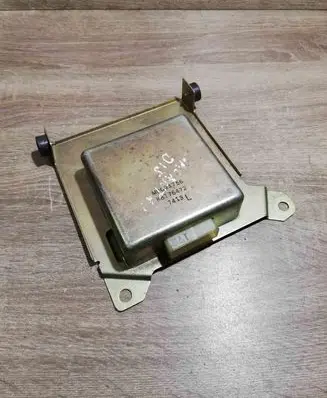 Mitsubishi Galant Engine control unit/module ECU MD094756 K8T76472