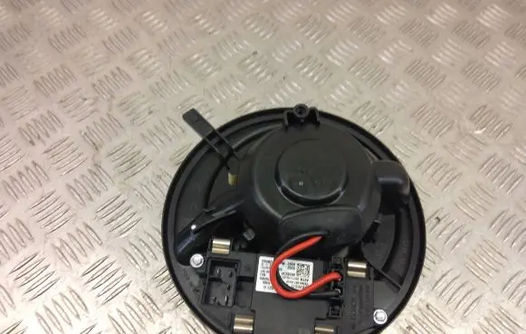 Audi Q3 8U Heater blower motor/fan resistor 3C0907521G F011500081 CZ2468105385