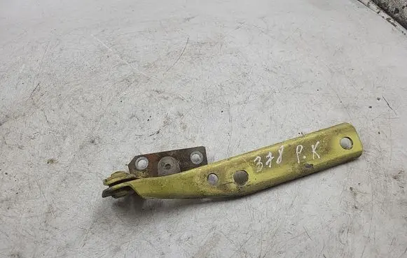 Audi A6 S6 C4 4A Engine bonnet/hood hinges 