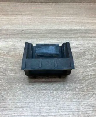 BMW X5 E70 Radiator support slam panel bracket 7533537