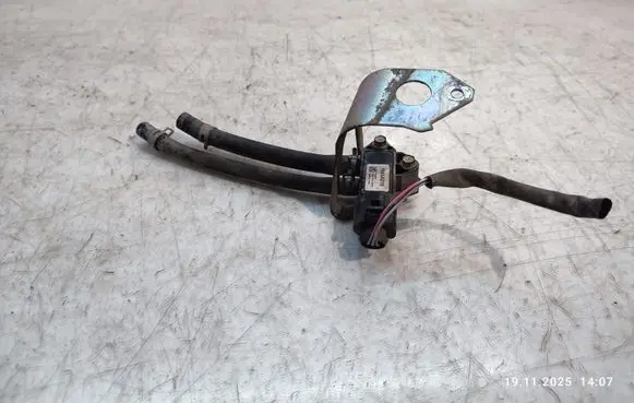 Mitsubishi L200 Exhaust gas pressure sensor 1865A210