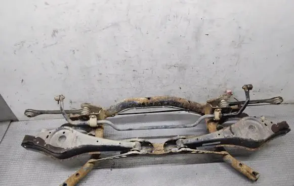 Volkswagen PASSAT B7 USA Rear subframe 