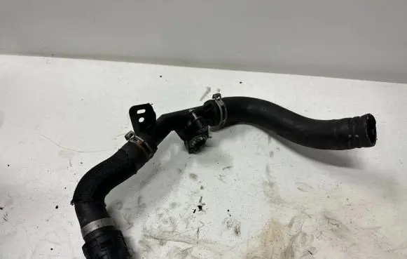 Citroen C4 Cactus Engine coolant pipe/hose 9804208380