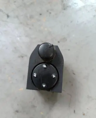 Audi A4 S4 B5 8D Wing mirror switch 8D0959565