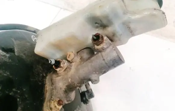 Ford Focus Master brake cylinder