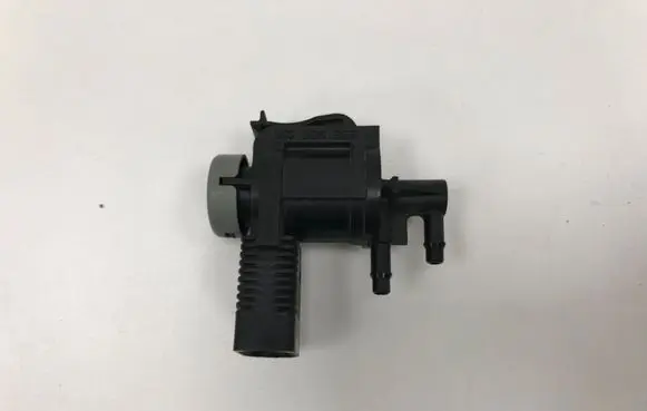 Audi A5 8T 8F Turbo solenoid valve 1K0906283A